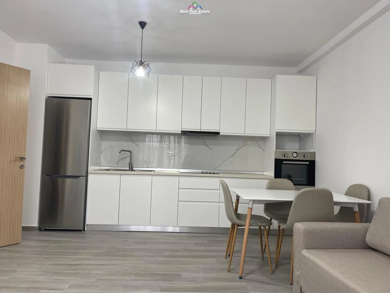Apartament Me Qera 3+1 tek 5 Maji (ID B230137) Tirane.