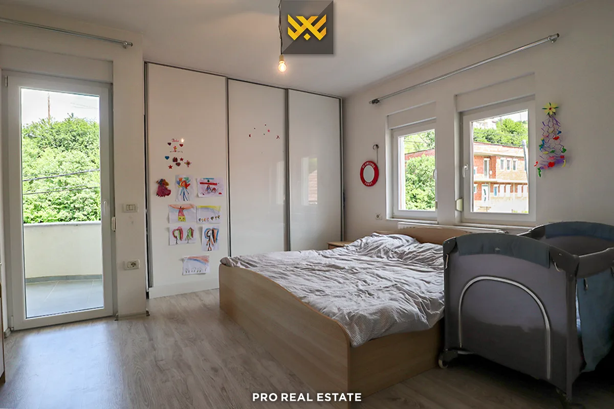 Shtëpi 283.53m² për #SHITJE në Kolovicë e Re