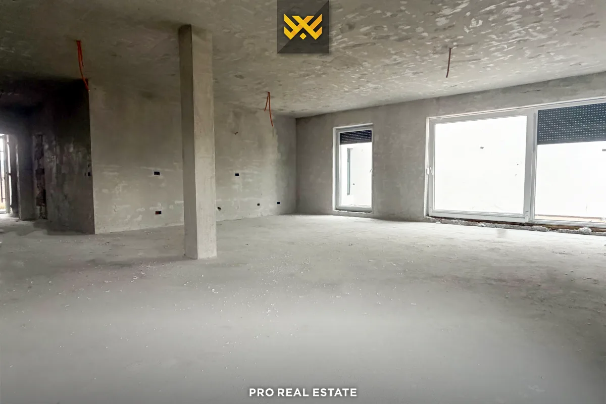 Shtëpi 235m² për #SHITJE te Lagjja Jonë