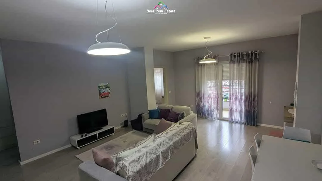 Apartament Me Qera 1+1+post parkimi prane Rruges Panorama (ID B210976) Tirane