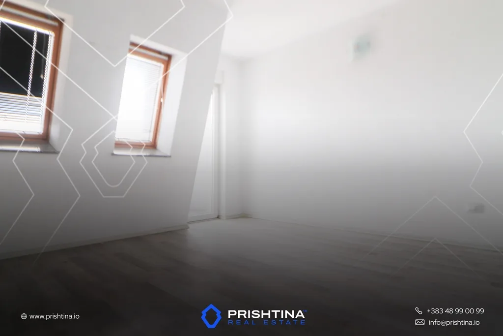 Shtëpi me qira 180m² në Veternik