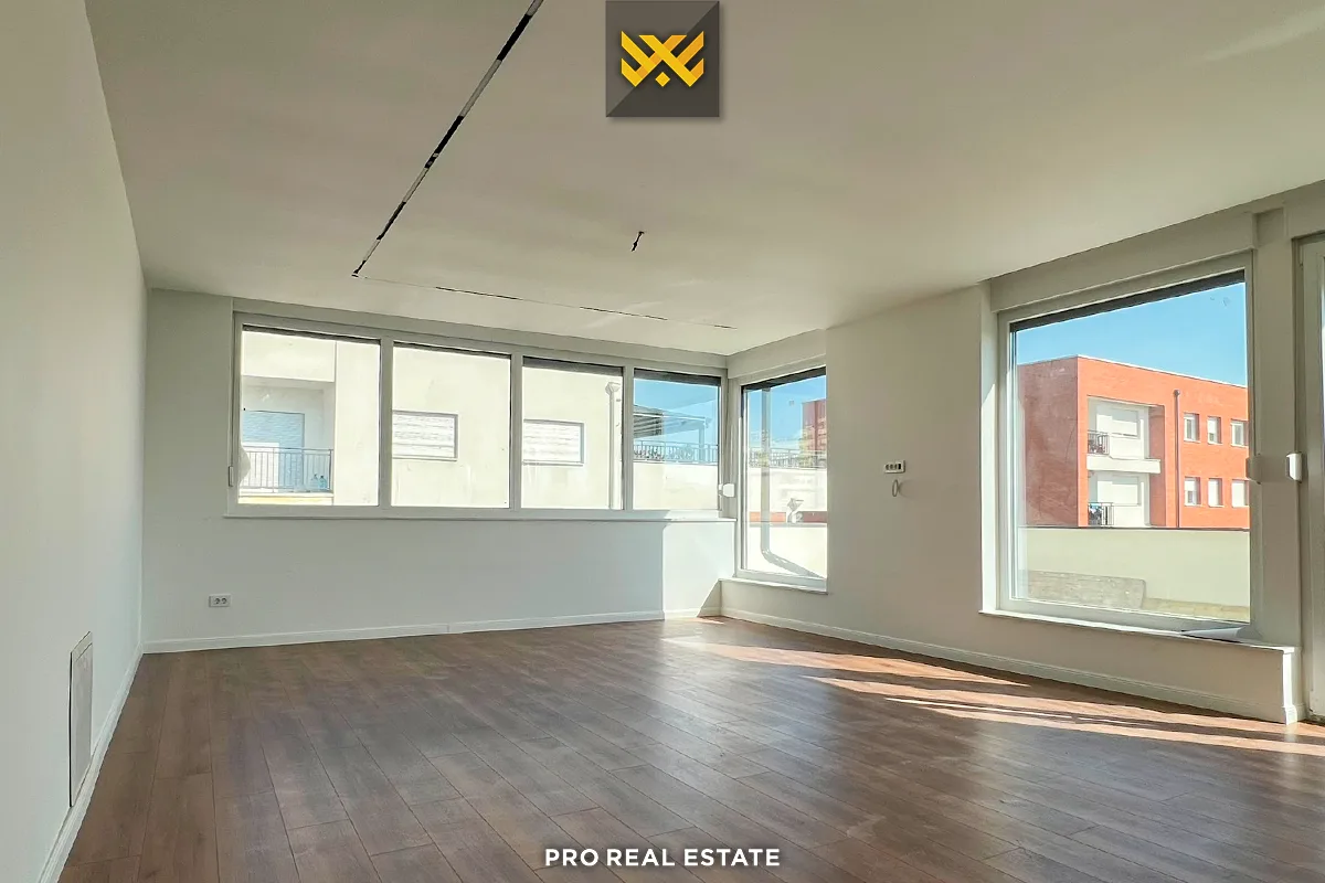 Banesë Penthouse 190.60m² + 71m² me #QIRA te Mati 1