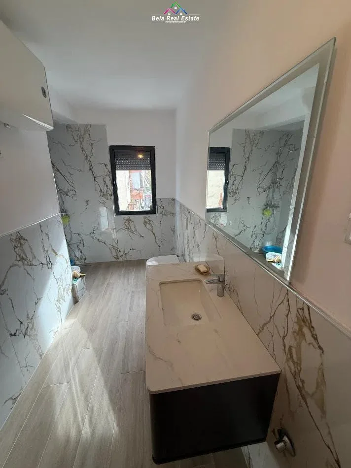 Apartament 2+1+2 Me Qera Ne Myslym Shyr (ID B221408) Tirane