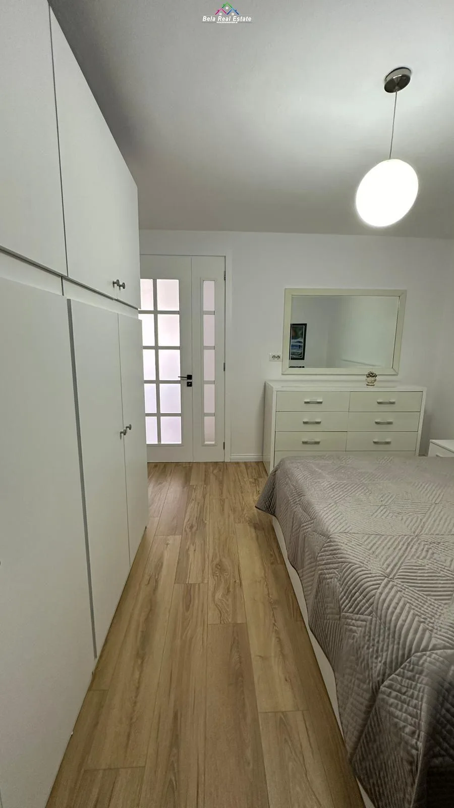Apartament Me Qera 2+1 Tek Blloku (ID B221214) Tirane.