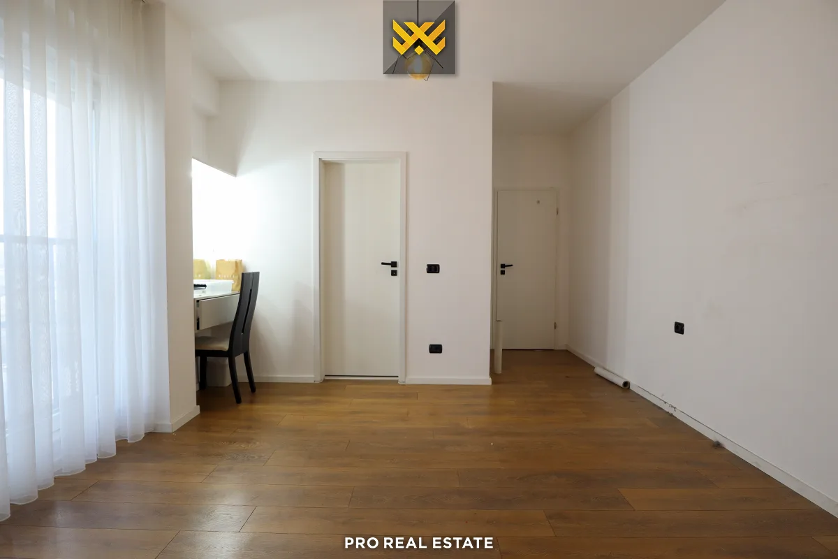 Duplex Penthouse 190m² + 150m² për #SHITJE në Lagjen e Muhaxherëve
