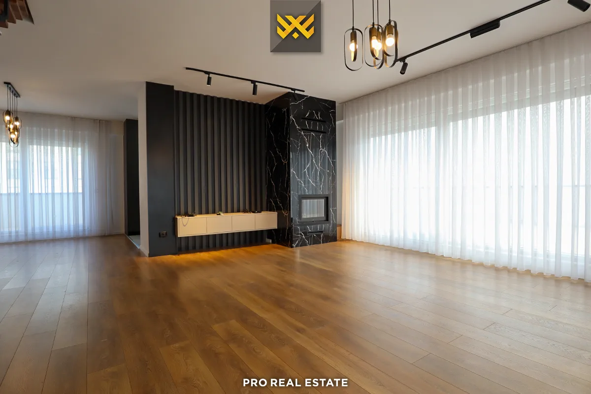 Duplex Penthouse 190m² + 150m² për #SHITJE në Lagjen e Muhaxherëve