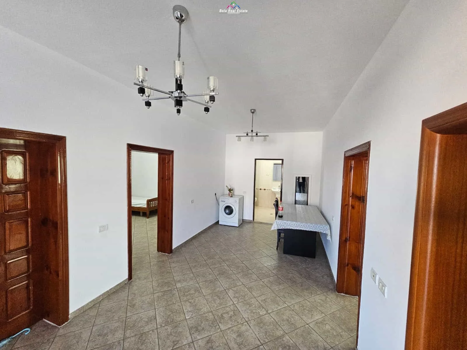 Vile Me Qera 2+1 Tek Qytet Studenti ( ID BV22591) Tirane