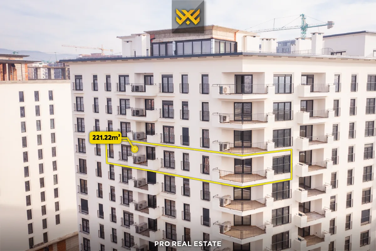 Banesë / Zyrë 221.22m² me #QIRA te Prishtina e Re