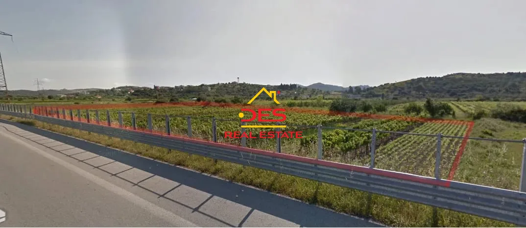 SHITET TOKË – ARË NË PANAJA,VLORË. (Pranë autostradës)
