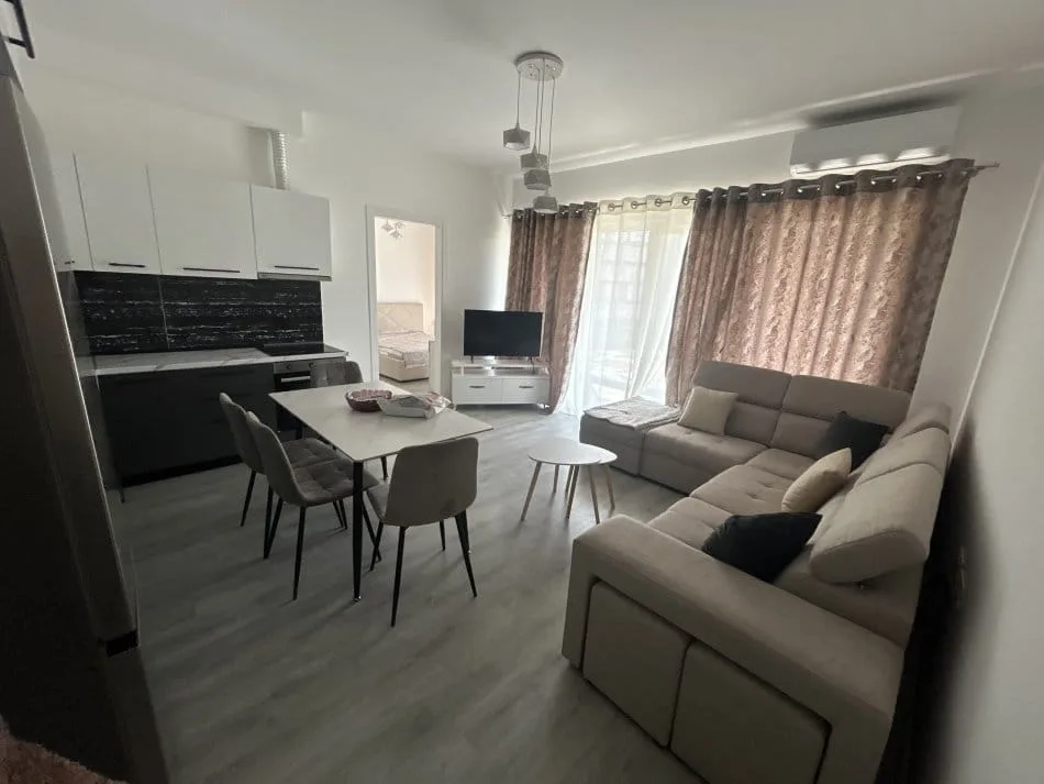 Apartament Me Qera 2+1 Tek 5 Maj (ID B2201361) Tirane.