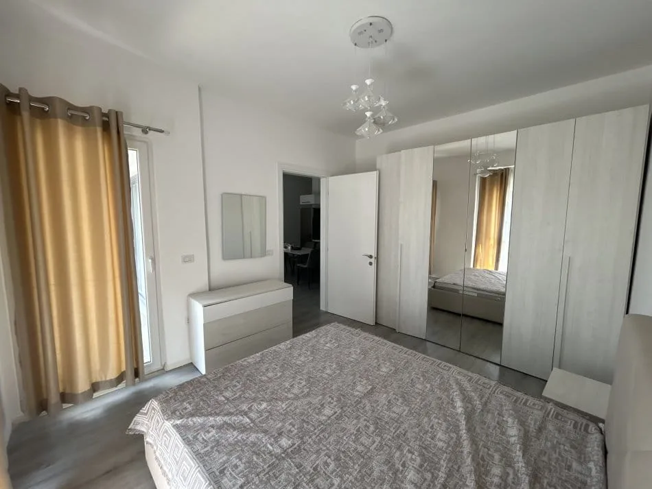 Apartament Me Qera 2+1 Tek 5 Maj (ID B2201361) Tirane.