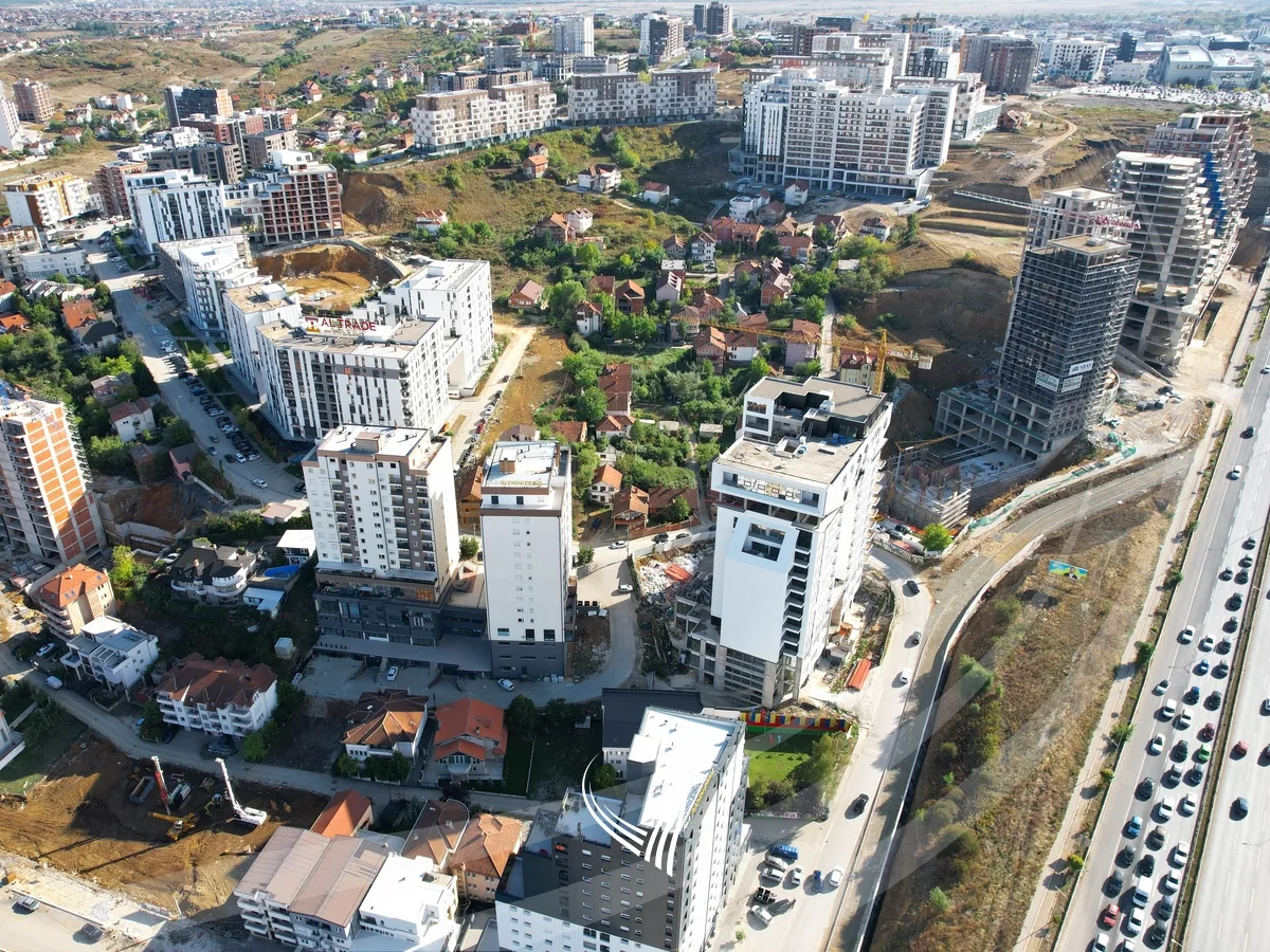 Banesë me 2 dhoma gjumi në shitje në lagjen Prishtina e Re