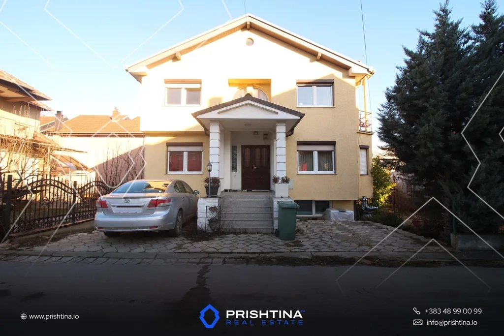 Shtëpi në #shitje 278m² në Veternik 🏡✨