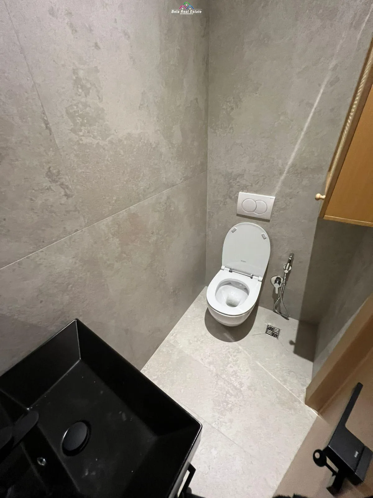 Vile 2- Kateshe Me Qera Tek Rruga e Elbasanit (ID BV22532) Tirane