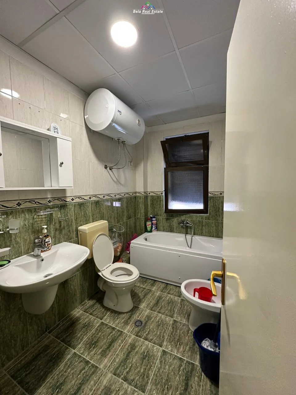 Apartament Me Qera 2+1 Tek Rruga e Durresit (ID B220930) Tirane
