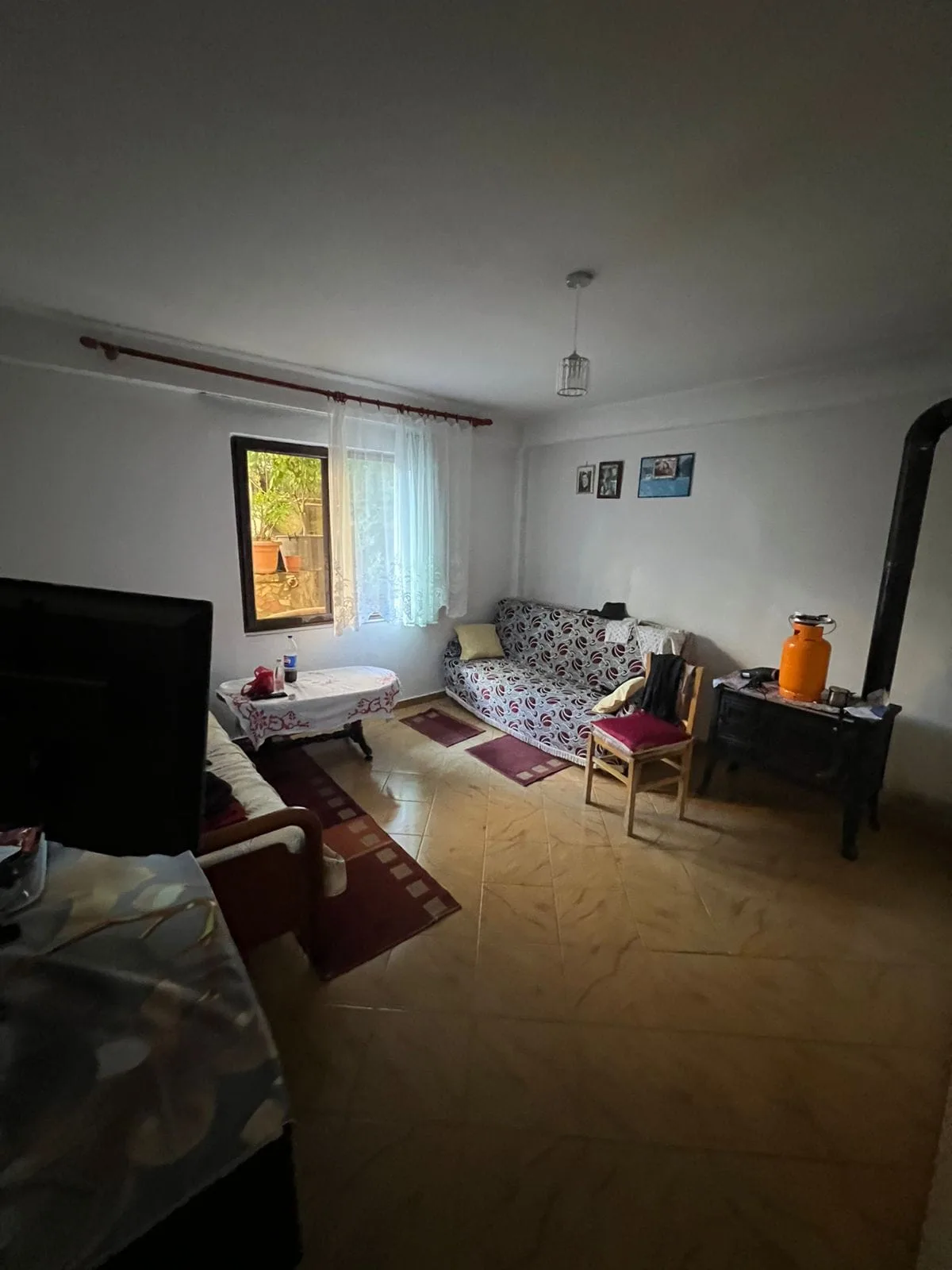 Shitet Vile 2 kateshe tek Rruga e Elbasanit  (ID BV0103) Tirane