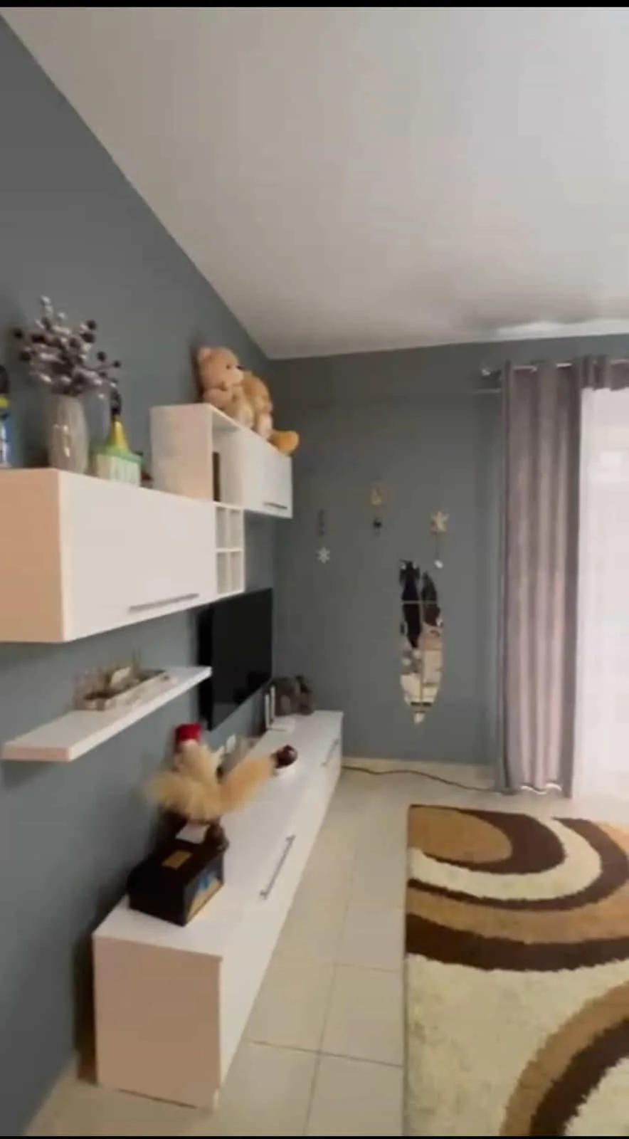 Apartament me qera 1+1 ne Yzberisht (ID B2101204) Tirane