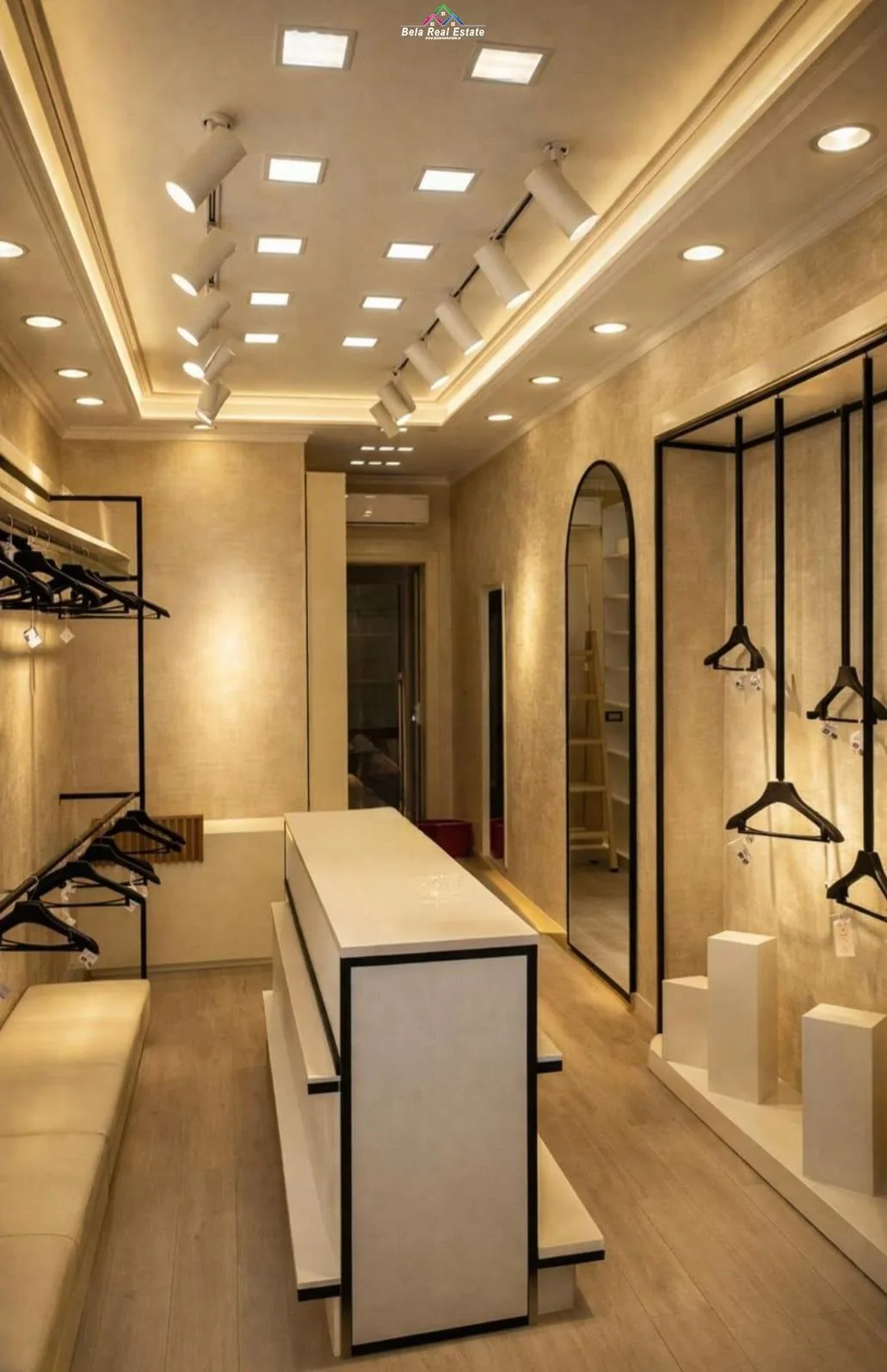 Dyqan ne Shitje Prane Myslym Shyrit (ID BD1169) Tirane