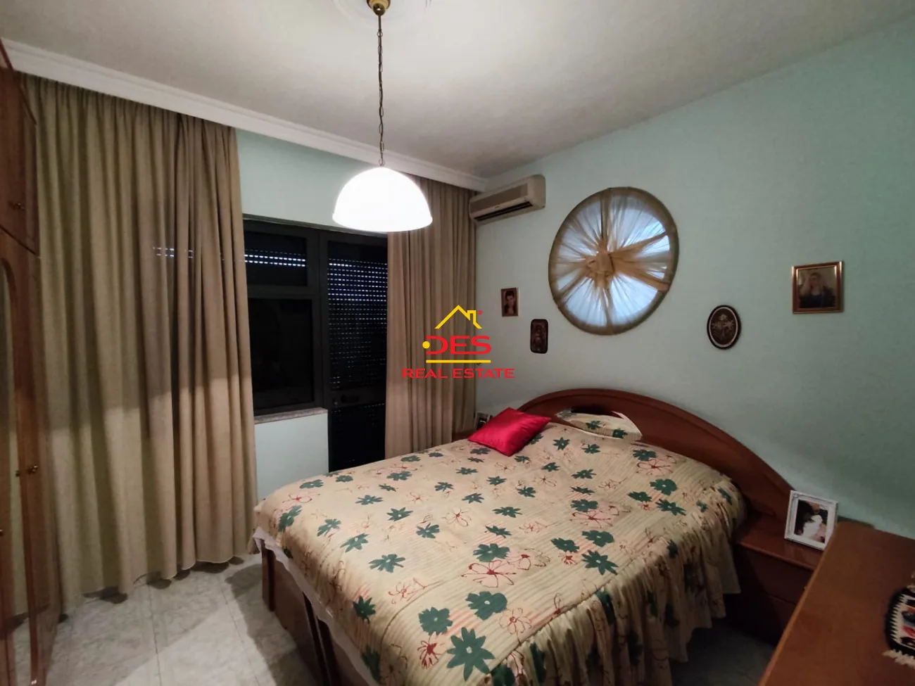 Shitet vilë 3-kate pranë casa italia, tiranë.