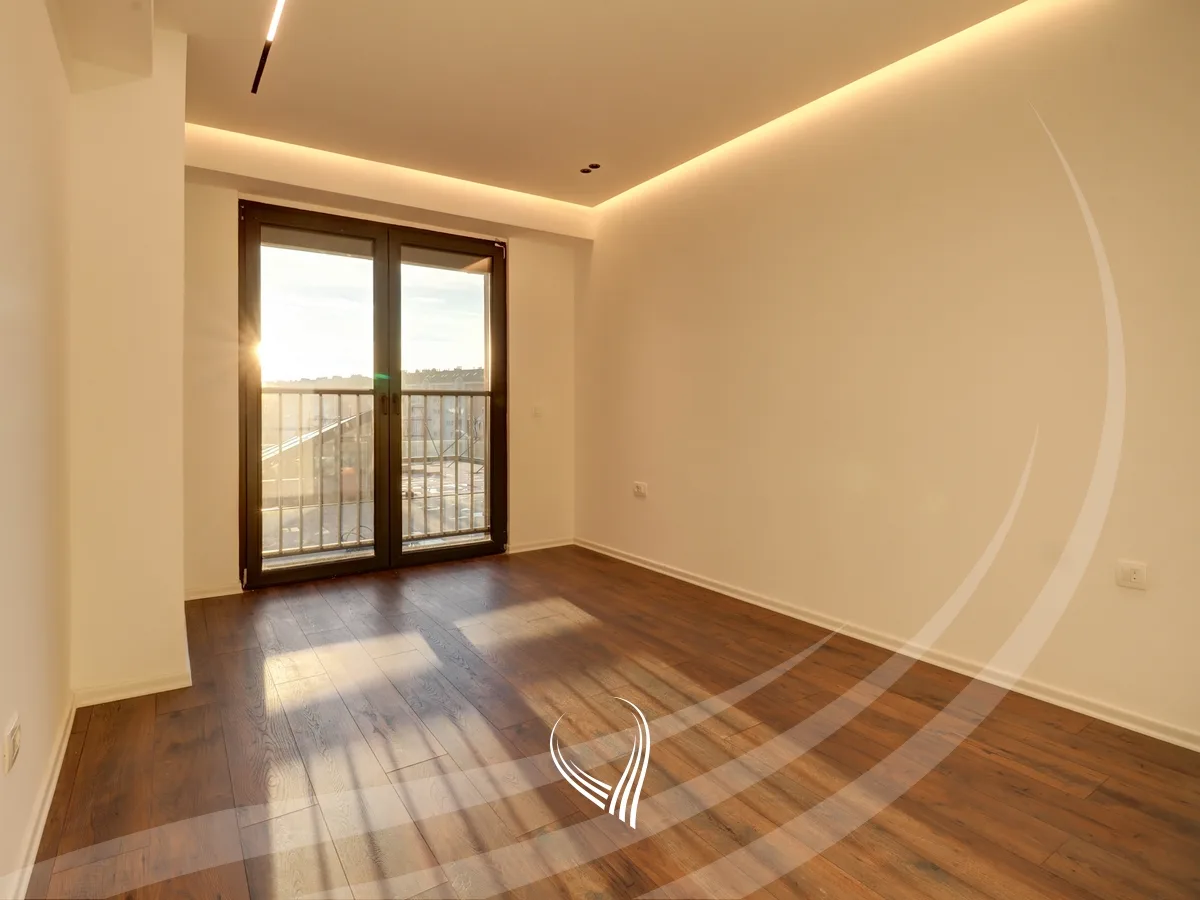 Zyre me 3 dhoma pune me qira në lagjen Lakrishtë – Prime Residence 2