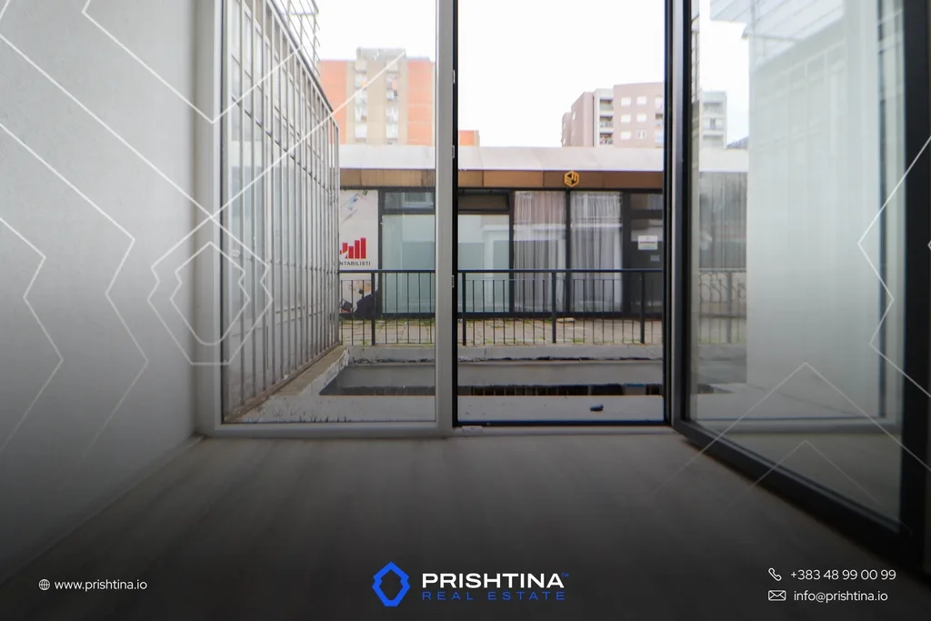 Objekt me qira 157m² në Dardani
