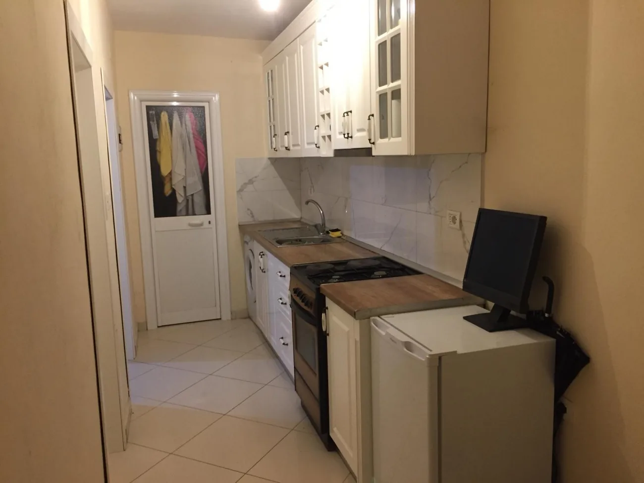 SHTËPI PRIVATE ME QIRA 1+1 300 euro/muaj.