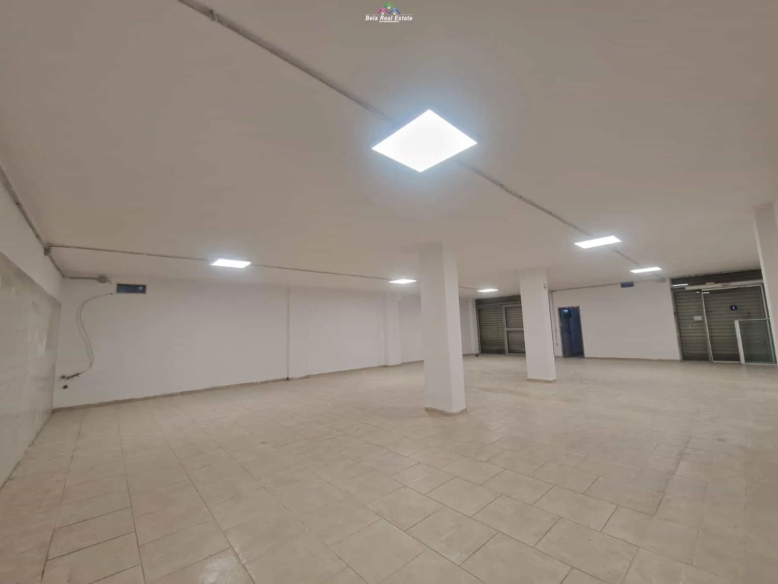 Dyqan Me Qera Tek Brryli ( ID BD21879)Tirane