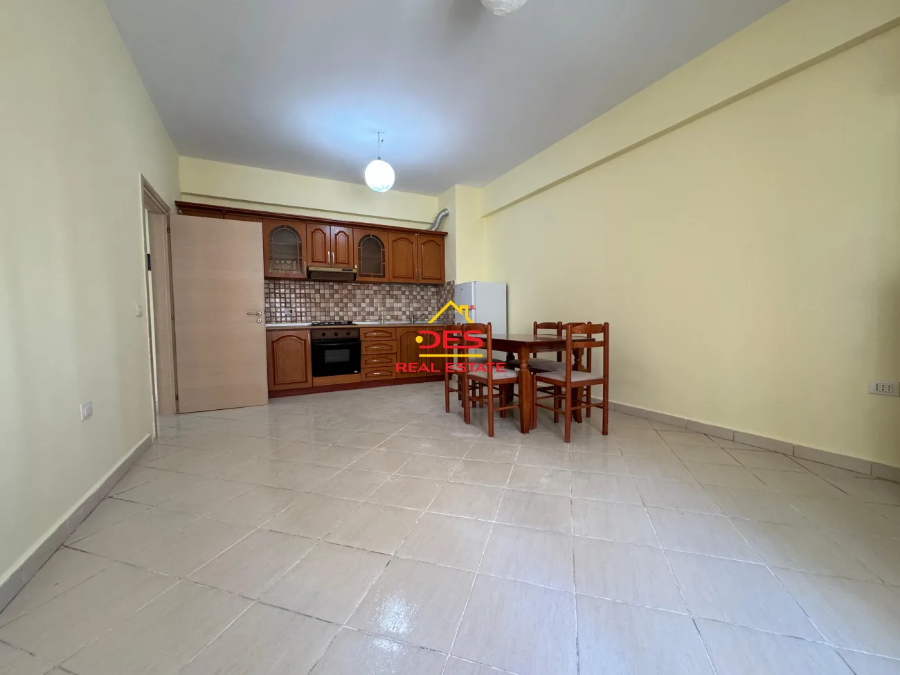SHITET APARTAMENT 1+1 NË QËNDËR ORIKUM.✔ Garazh i perfshire ne cmim