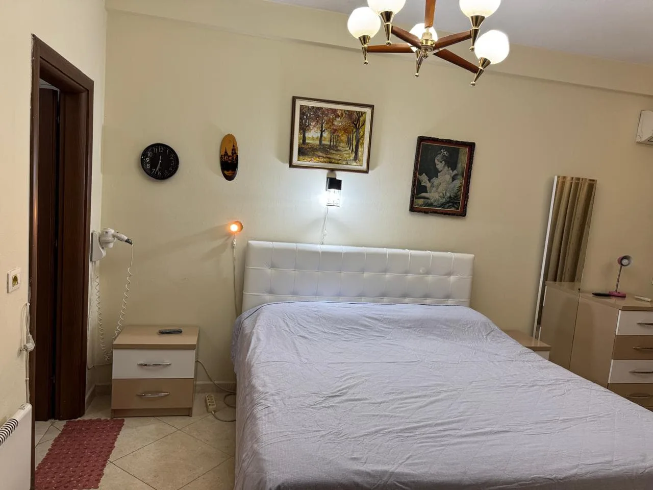 Apartament Me Qera 3+1+2 Tek Bulevardi Zogu I Pare (ID B230158) Tirane.