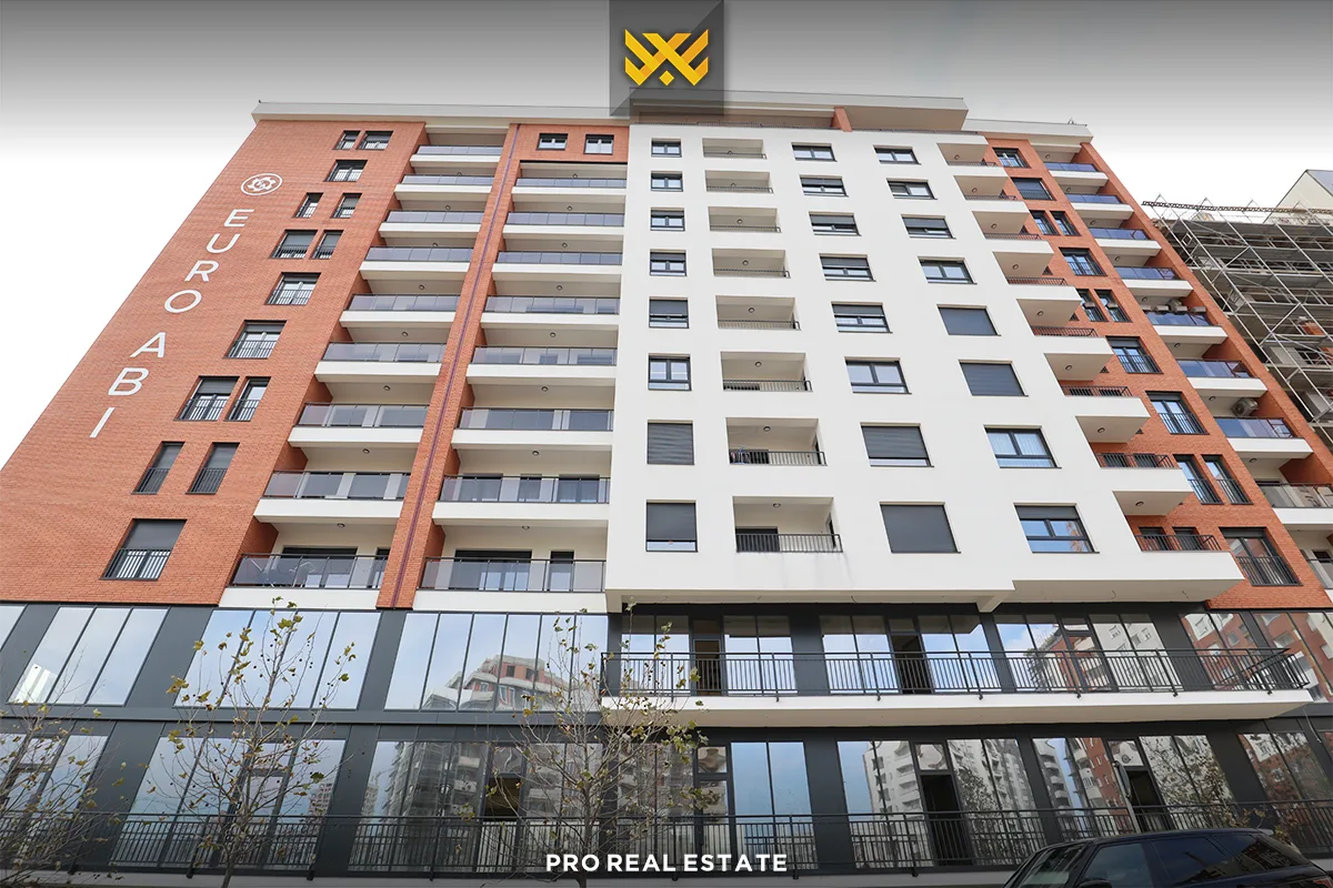 Lokal 80m² me #QIRA në Rrugën C.
