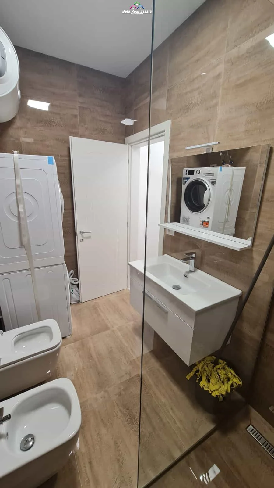 Apartament Me Qera 1+1 Tek Rruga e Kavajes (ID B210937) Tirane.