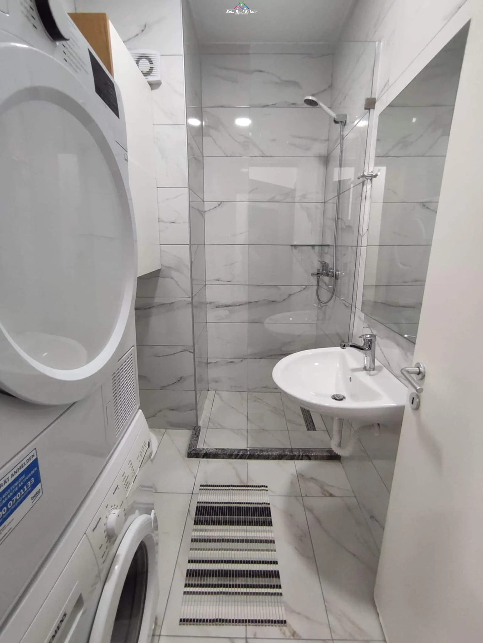Apartament Me Qera 1+1 Prane Spitalit Amerikan 3 (ID B210256) Tirane