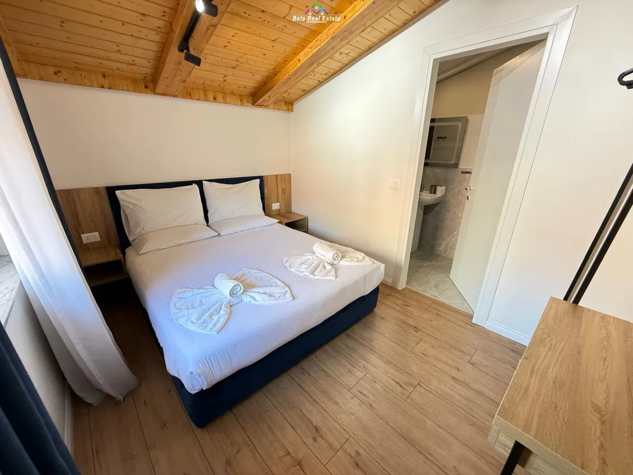Hotel Me Qera Ne Qender ( ID BH25) Tirane