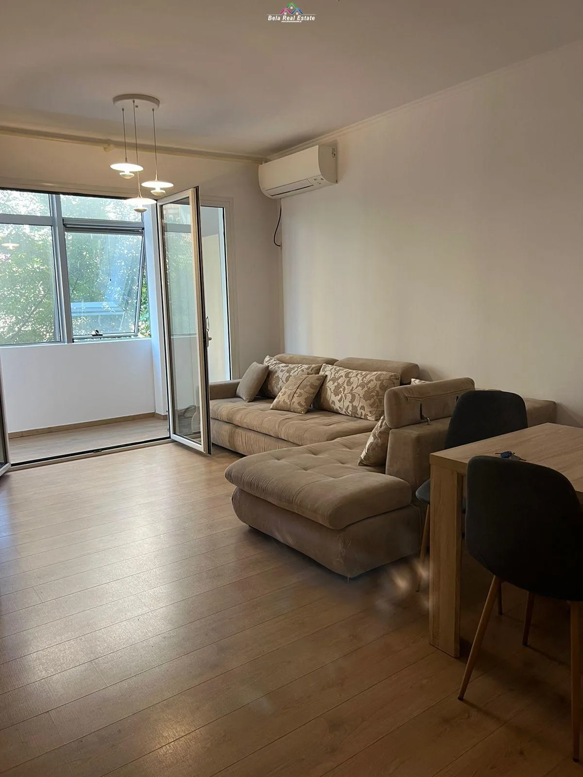 Apartament Ne Shitje 2+1 tek Rruga e Kavajes (ID B120538) Tirane