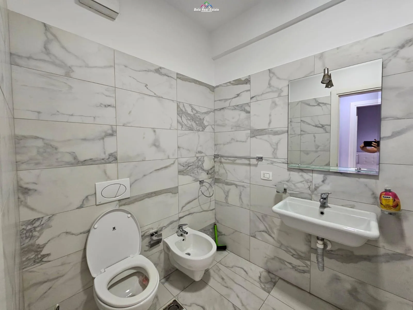 Apartament Me Qera 3+1+2 Tek Kompleksi Delijorgji (ID B230121) Tirane.
