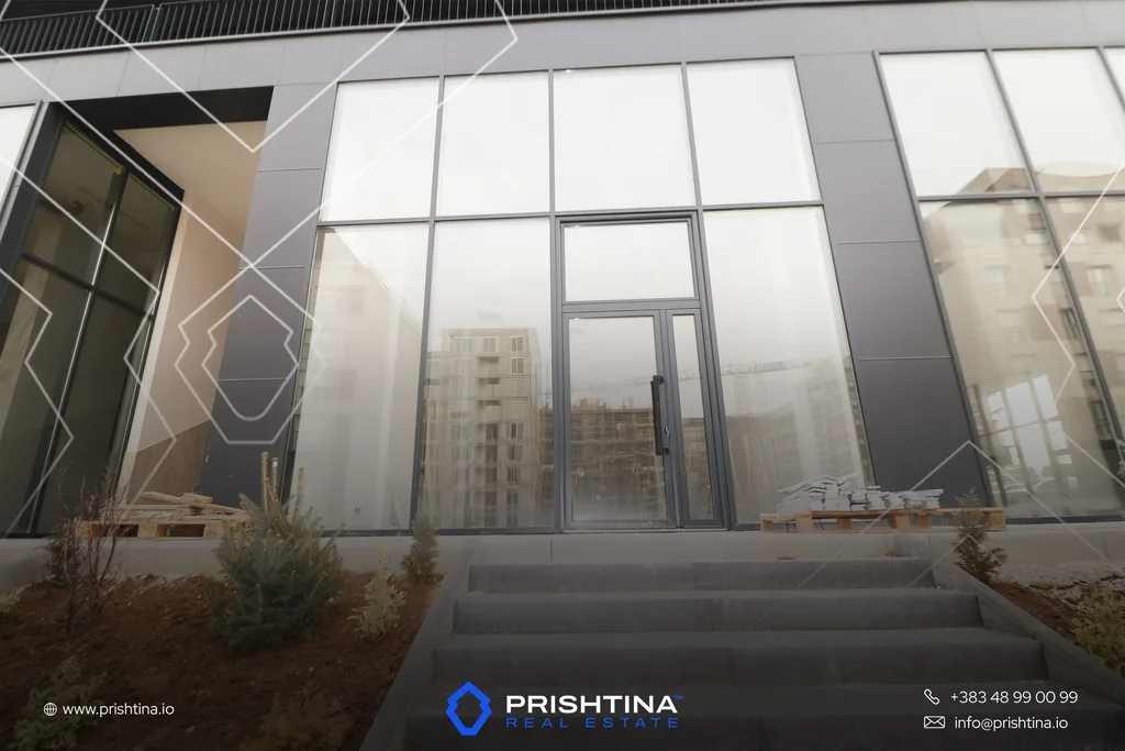 Lokal me qira 127m² te Prishtina e Re