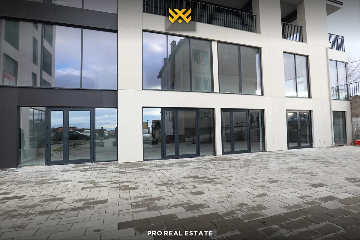 Lokal 275m² me #QIRA në Lagjen e Muhaxherëve.
