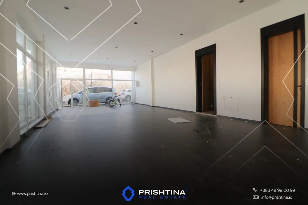 Lokal me qira 147m² në Arbëri/Dragodan