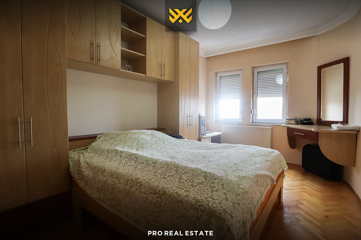 Banesë 94m² me #QIRA në Aktash.