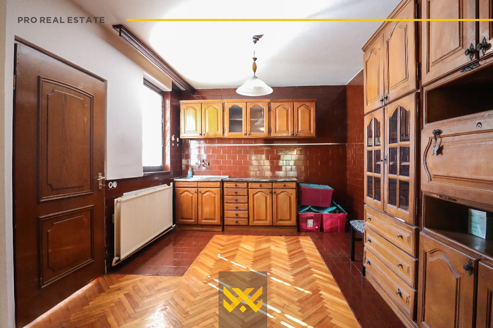 Shtëpi 238m² me #QIRA në Dragodan