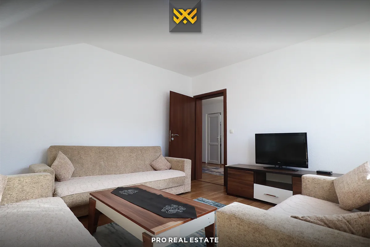 Kat Shtëpie 140m² me #QIRA në Dardani