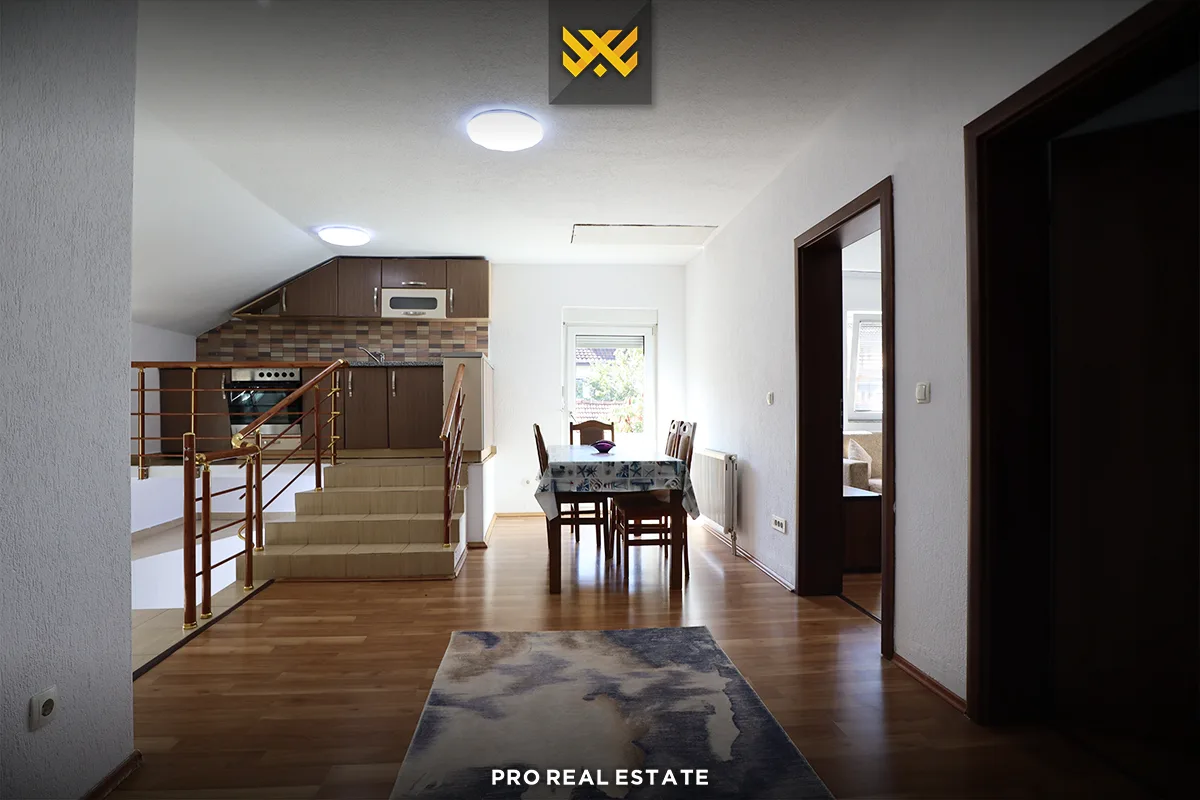 Kat Shtëpie 140m² me #QIRA në Dardani
