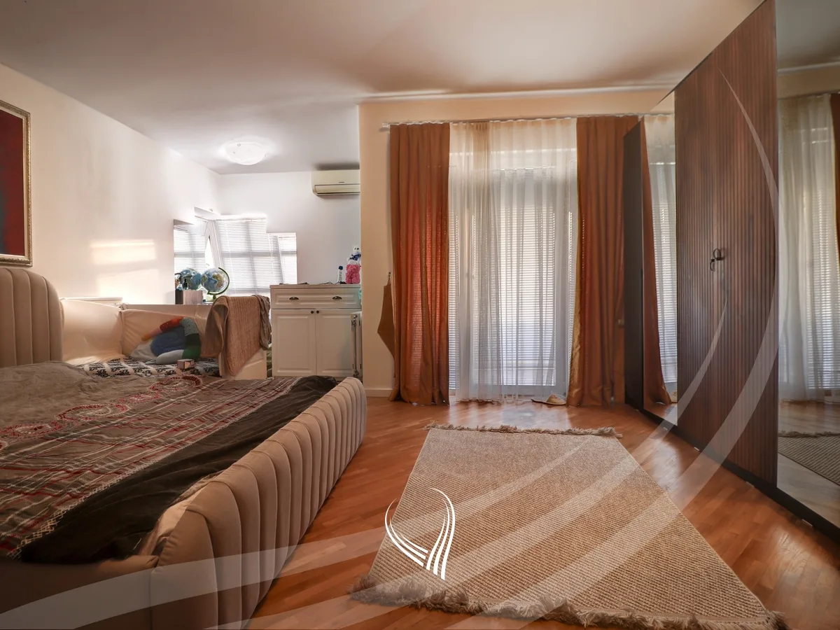 Shtëpi me 4 dhoma gjumi me qira në lagjen Arbëria – Dragodan
