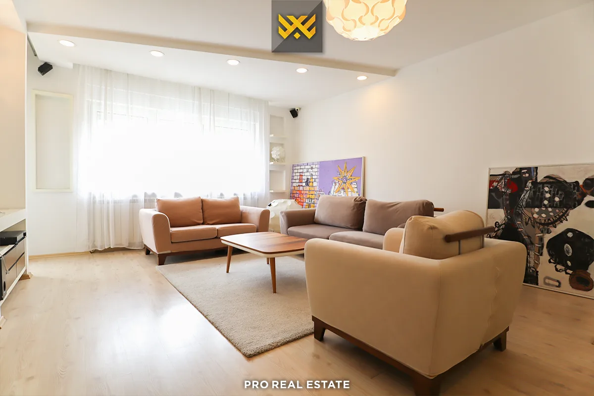Banesë 89.74m² për #SHITJE në Ulpianë.