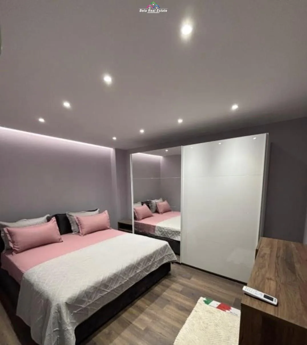 Apartament me qera 1+1 tek Bulevardi Zogu i Pare (ID B2101304) Tirane