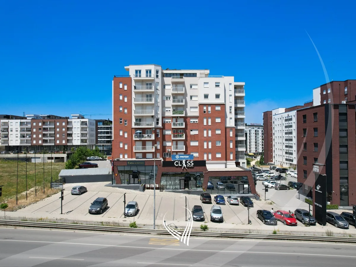 Lokal 316m2 në shitje në lagjen Kalabria – Emshir