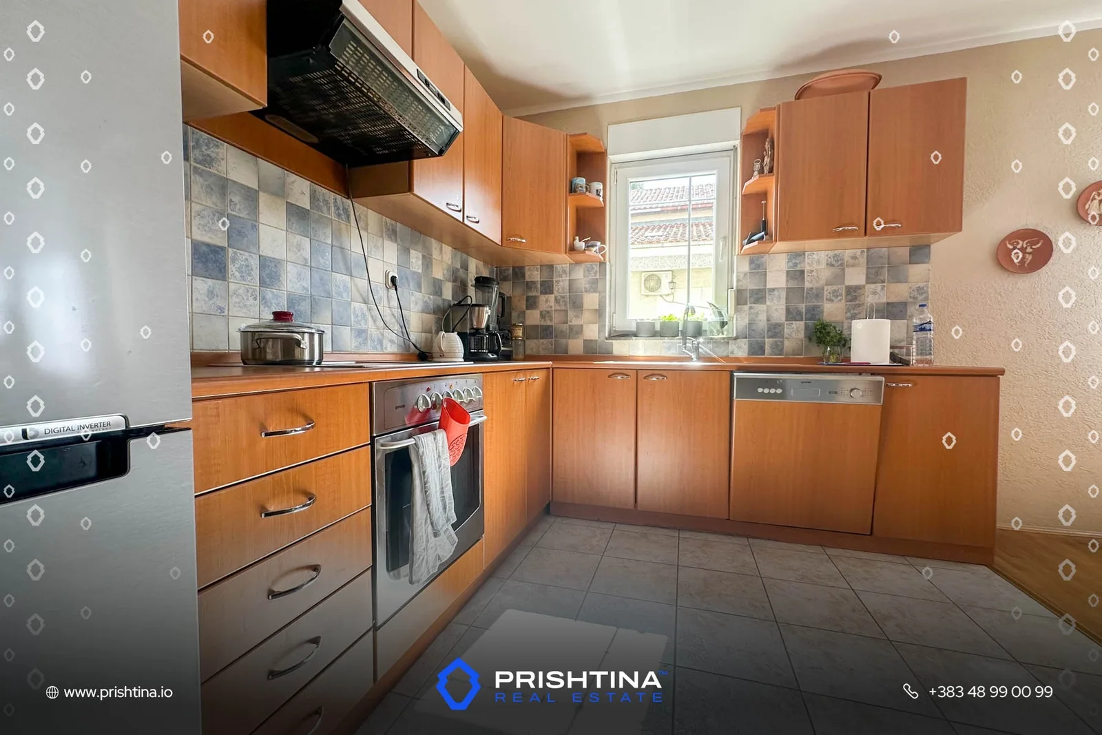 Shtëpi në #shitje dhe #qira 715m² në Velani