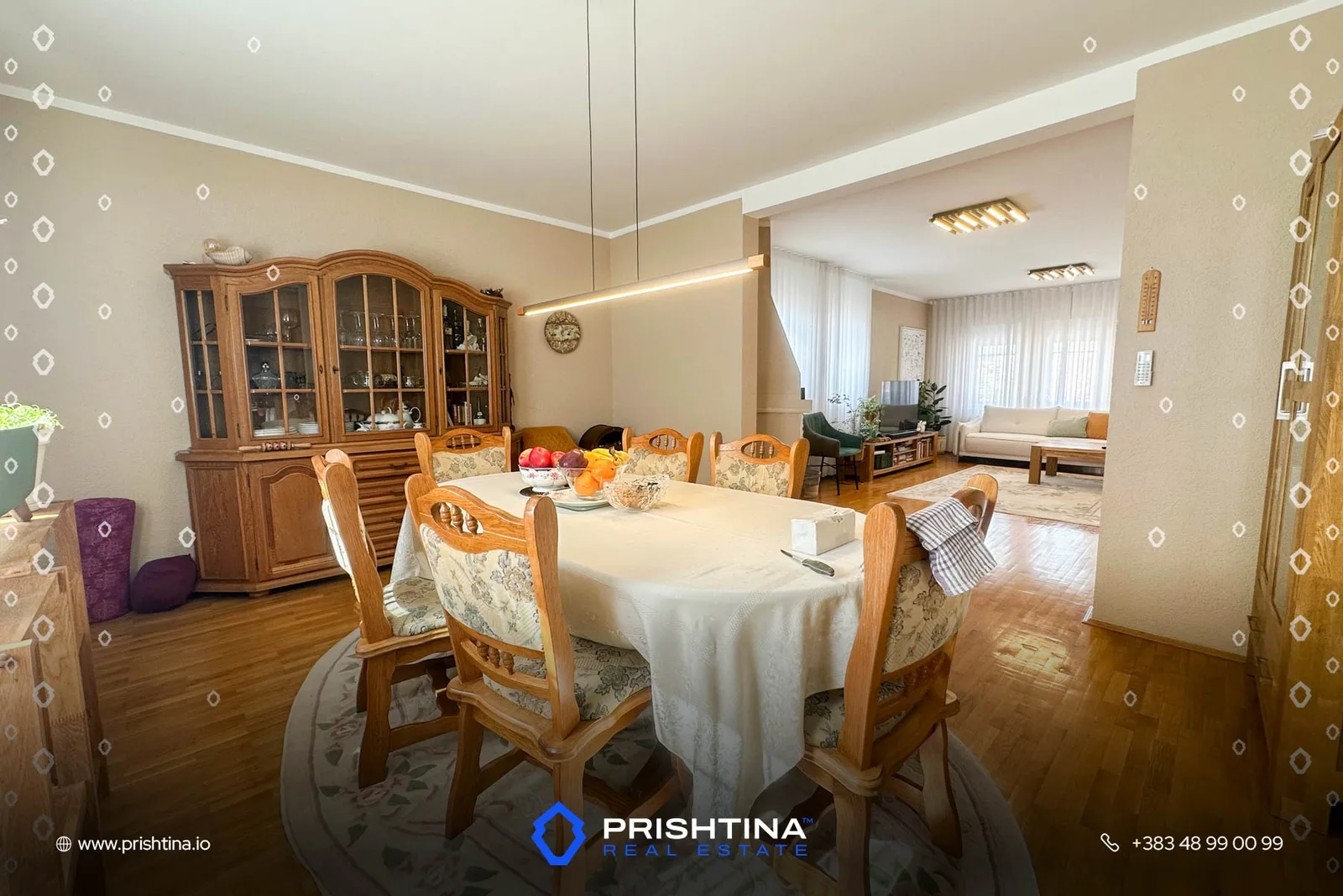 Shtëpi në #shitje dhe #qira 715m² në Velani