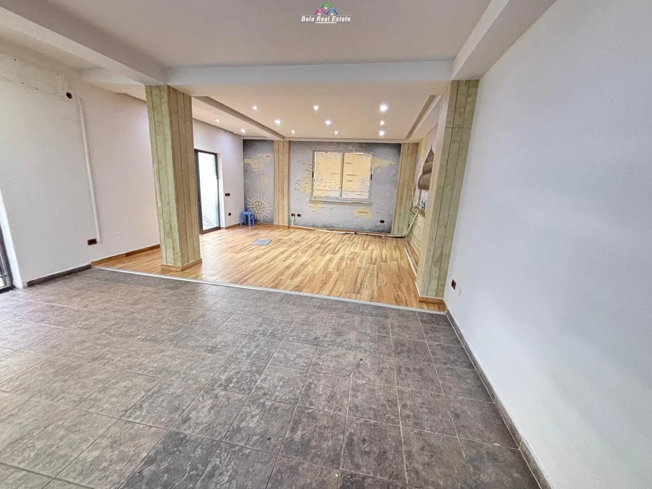 Zyre Me Qera Tek Zogu i Zi (ID BZ2774) Tirane