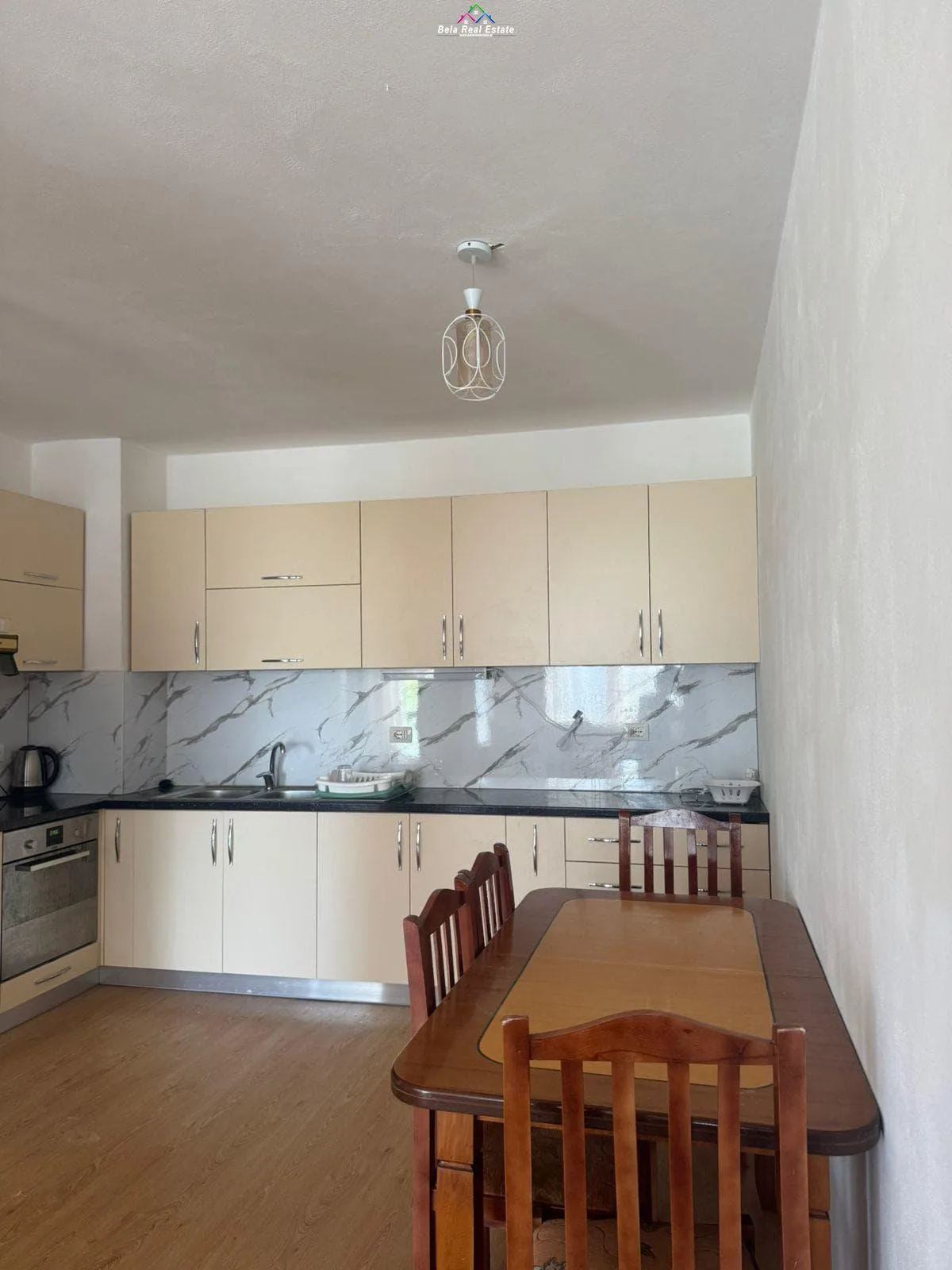 Apartament Me Qera 3+1 Tek 5 Maji (ID B230211) Tirane